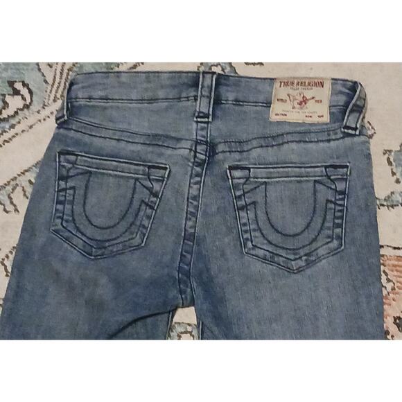 True Religion Riley Low-rise Knee Length Shorts Womens 26 26Wx13L EUC! - Picture 3 of 8